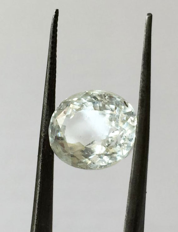 8.26 Ratti (7.44 ct) Natural Certified White Topaz